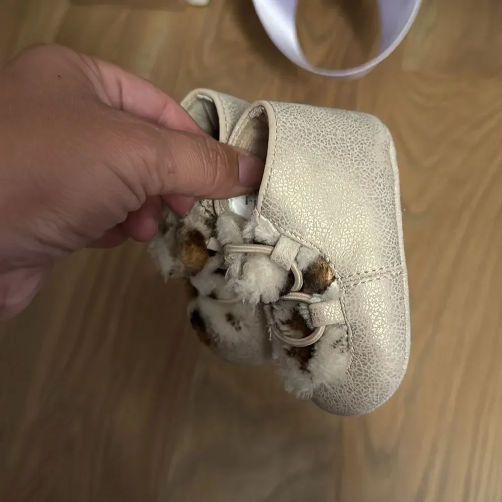 Baby infant Cream and Brown booties